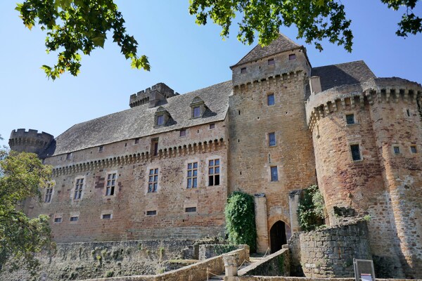 castle view
